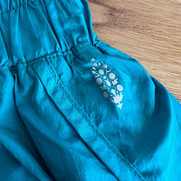 SOLD!Free People FP Movement The Way Home teal shorts - Picture 2 of 4